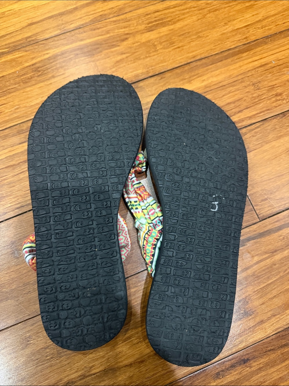 Sanuk Yoga Sling Sandals size 8 Women Multi Color Stripe Print - Picture 4 of 5
